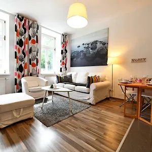 feel-good-apartment.vienna-besthotels.com/